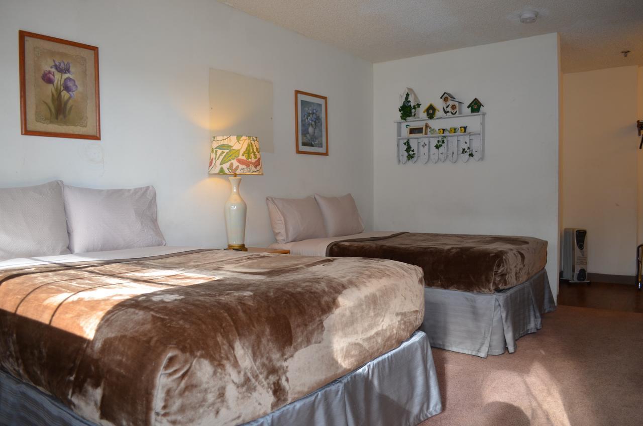 Deep Creek Motel Running Springs Esterno foto
