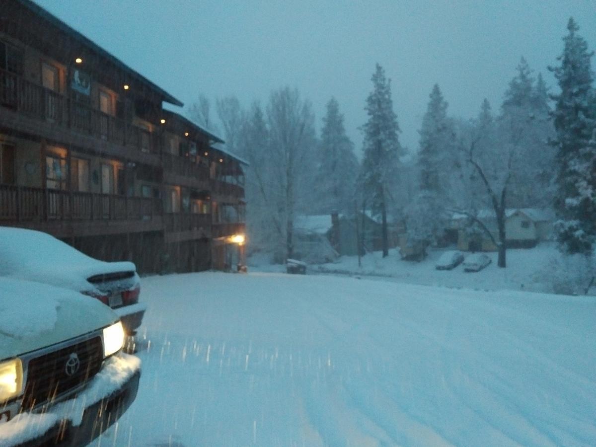 Deep Creek Motel Running Springs Esterno foto
