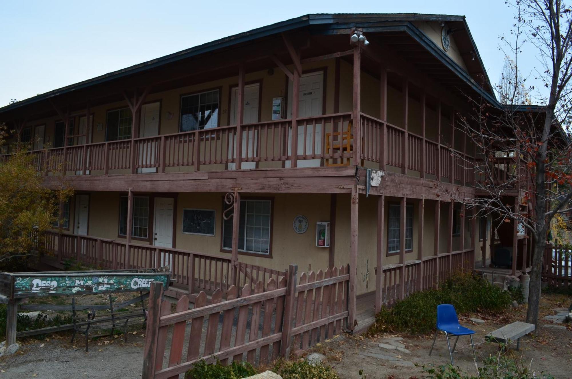 Deep Creek Motel Running Springs Esterno foto